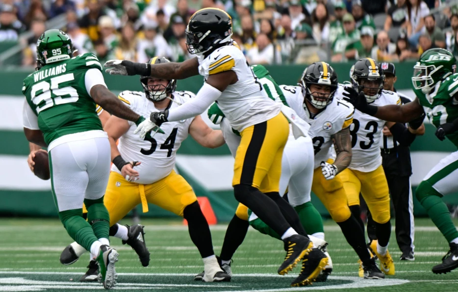 Former Steelers OL Blasts Broderick Jones For Week 1 Performance