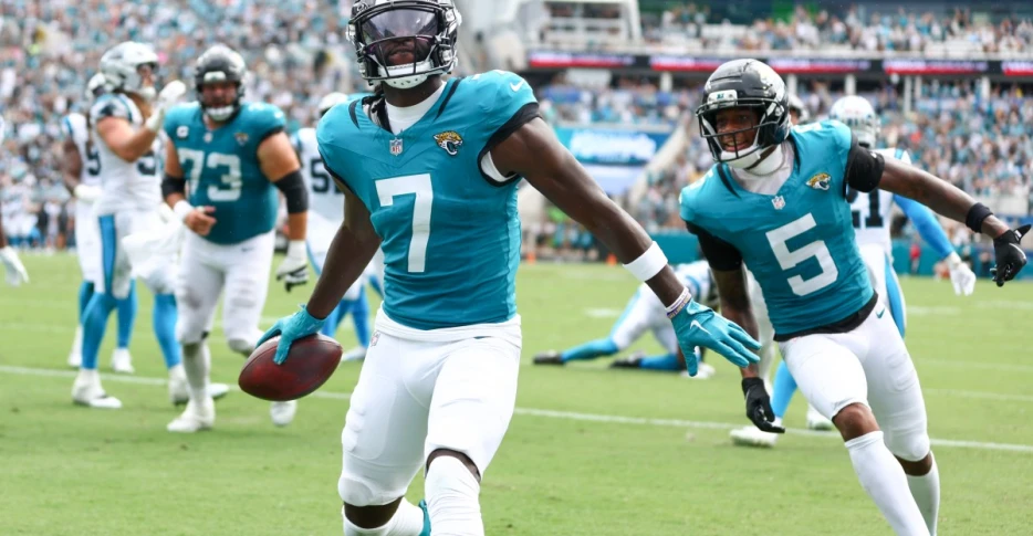 Jaguars rise in NFL power rankings entering Week 2