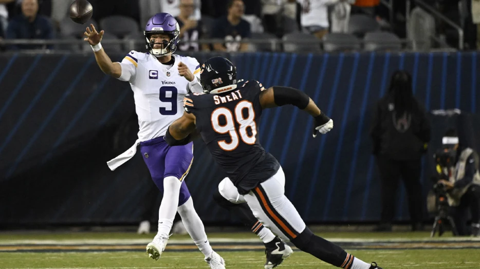 JJ McCarthy helps Vikings end brutal 14-game trend