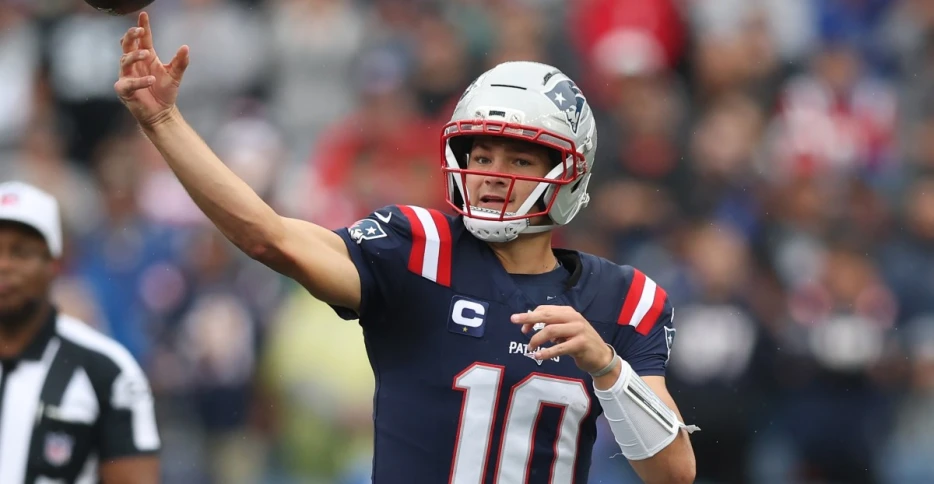 Maye’s Plays: Accuracy issues plague Patriots QB to start sophomore season