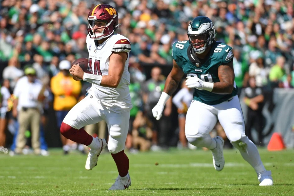 NFL Fining Eagles DT Jalen Carter $57,222, Considering Ejection As One-game Suspension