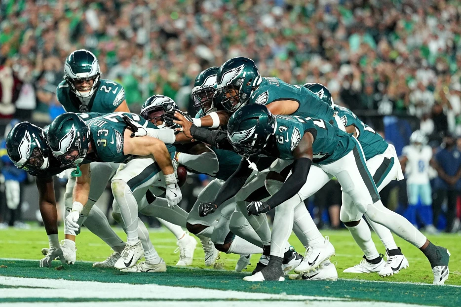 Peter Schrager Names ‘Biggest Threat’ To Eagles