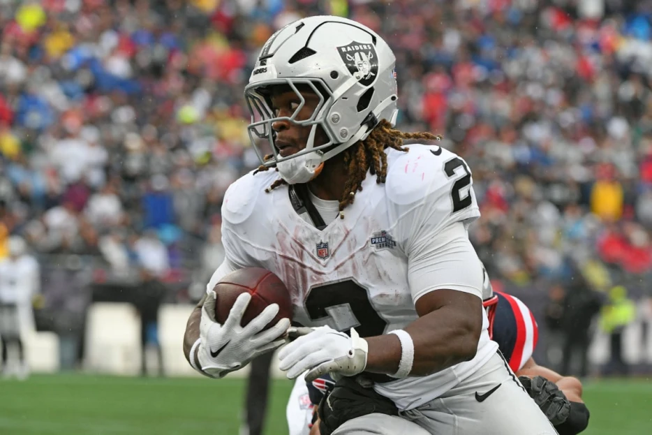 Raiders Daily: Ashton Jeanty Needs More Patience, Pete Carroll Unsure of Key Injuries