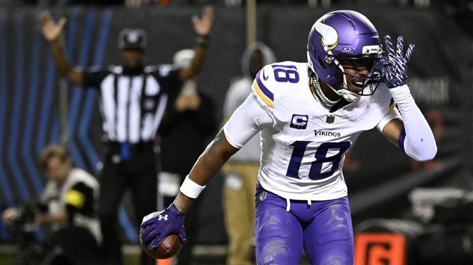 Vikings’ Justin Jefferson reveals leadership message after MNF win