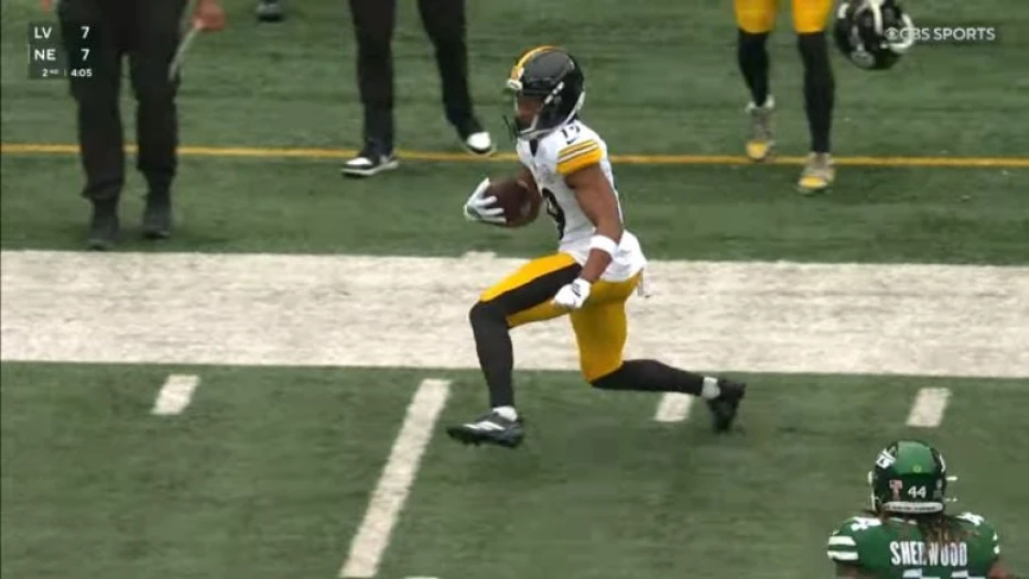 Calvin Austin III Credits Aaron Rodgers For Getting Offense On Same Page Despite Lack Of Preseason Reps