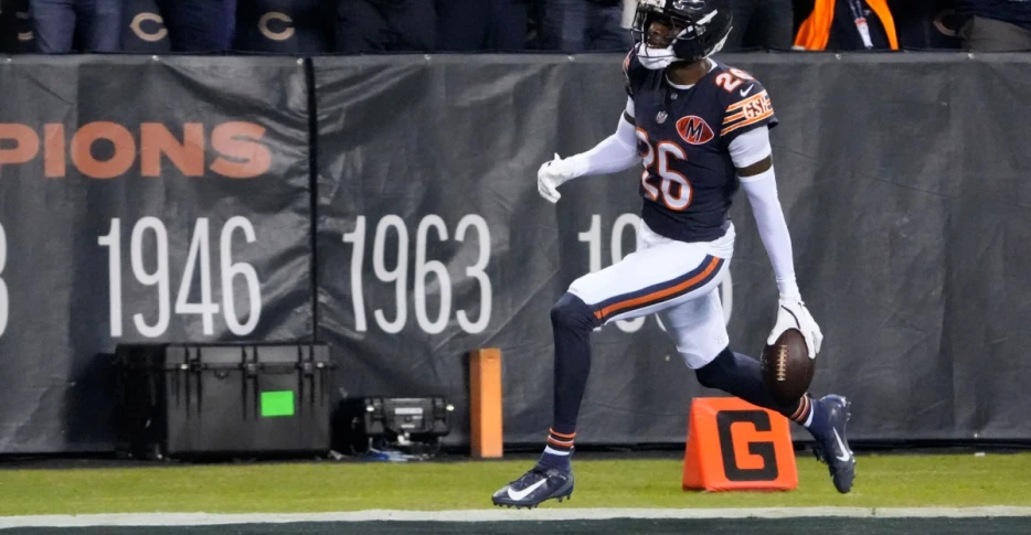 The Bear’s Den, September 10, 2025