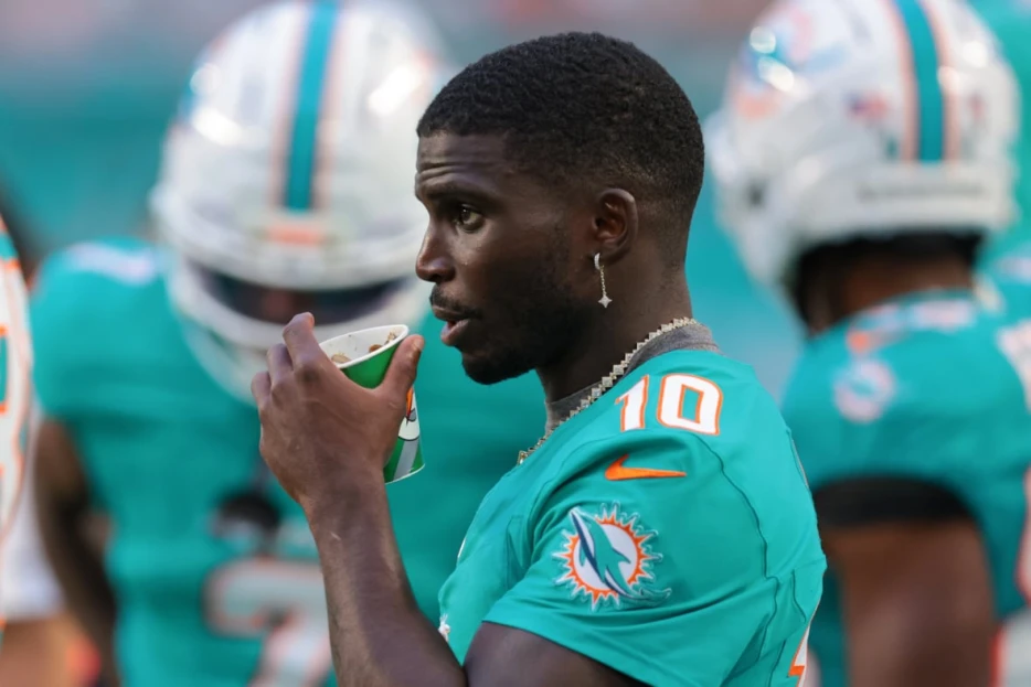 4 Tyreek Hill Trade Destinations As Miami Dolphins Turmoil Grows