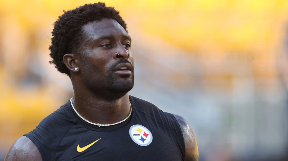 Aaron Rodgers draws Davante Adams parallels to DK Metcalf