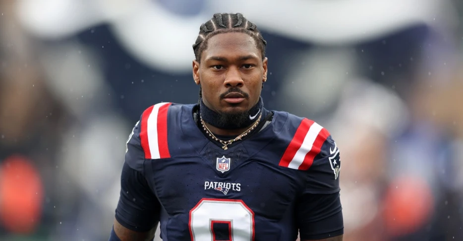 ‘Bittersweet’ return behind him, Stefon Diggs eyes Patriots’ internal fixes
