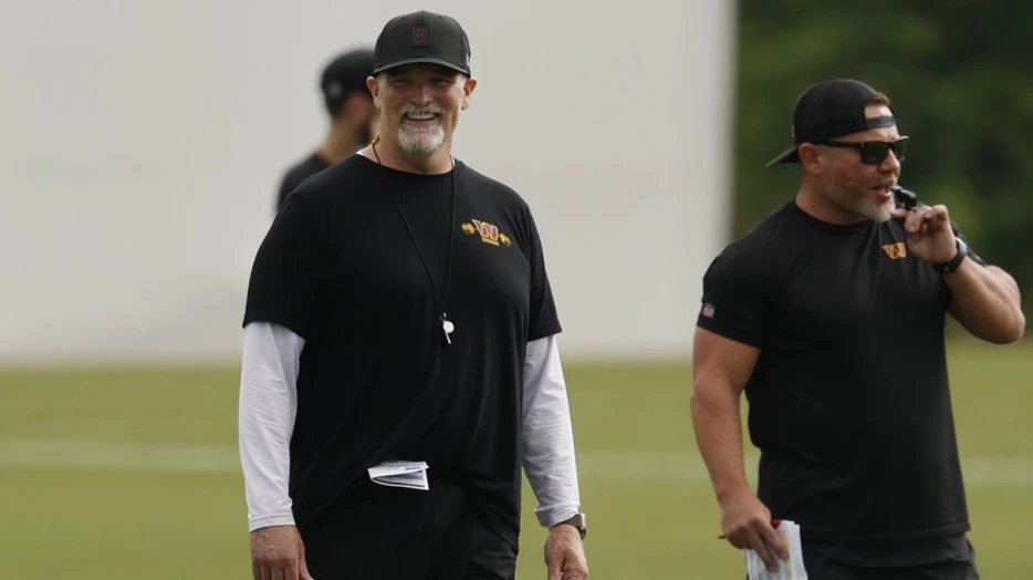 Commanders’ Dan Quinn kindly requests Packers sit Micah Parsons