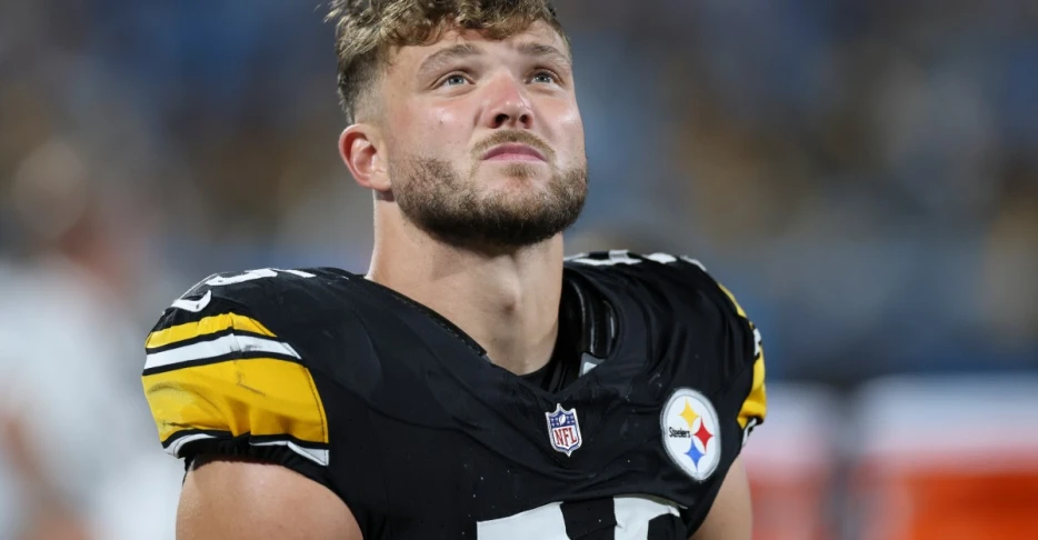 Let’s talk Steelers: Should Cole Holcomb see defensive snaps vs. the Seahawks?