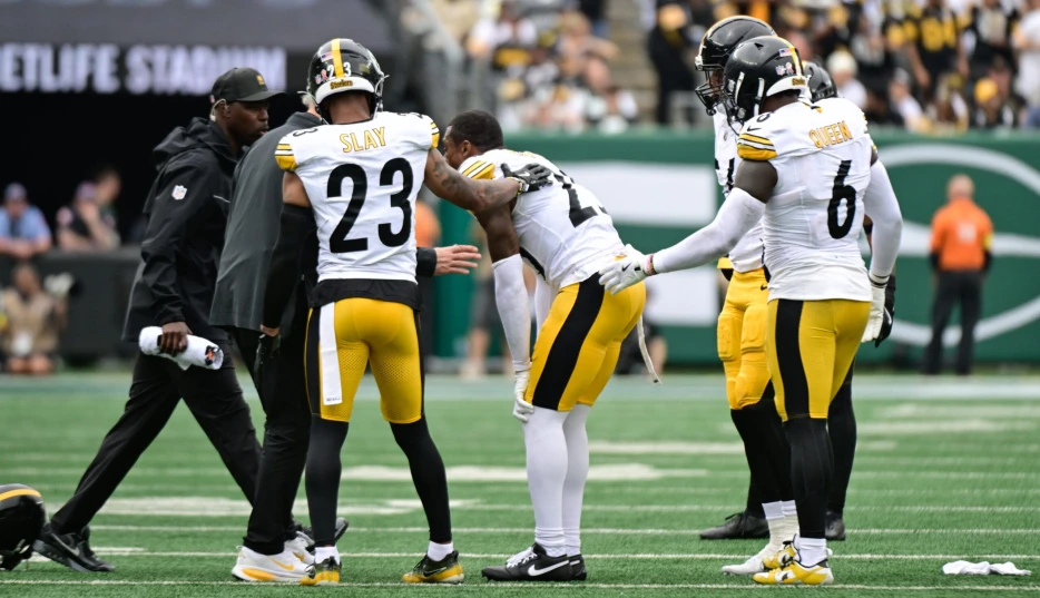 Steelers Staying Mum on DeShon Elliott Replacement