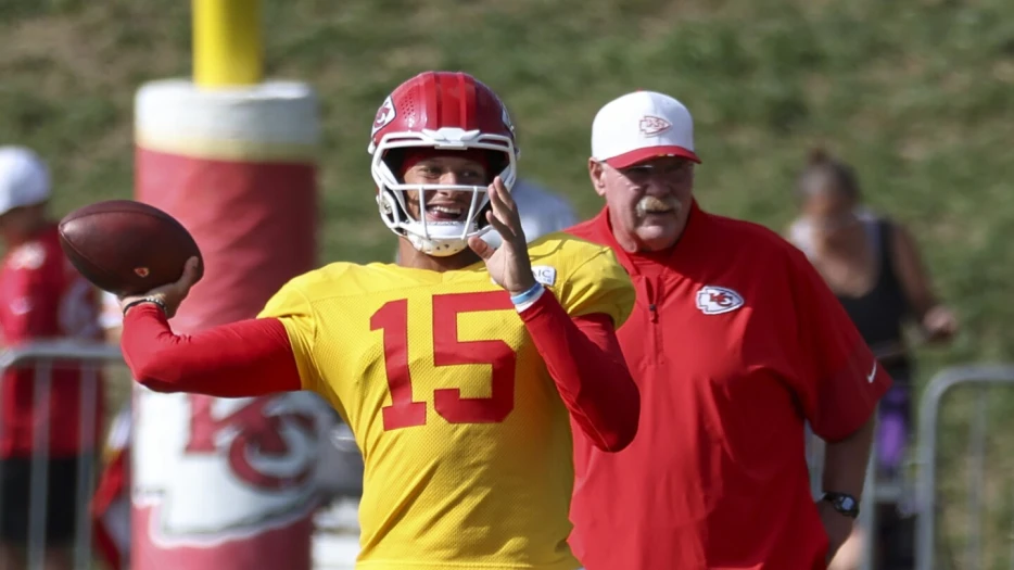 Andy Reid: &quot;Good chance&quot; Patrick Mahomes doesn't play this week