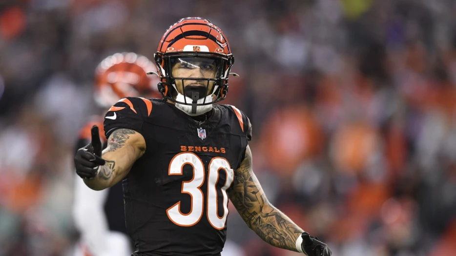 Bengals coaches working to &quot;showcase&quot; Chase Brown's tools this season