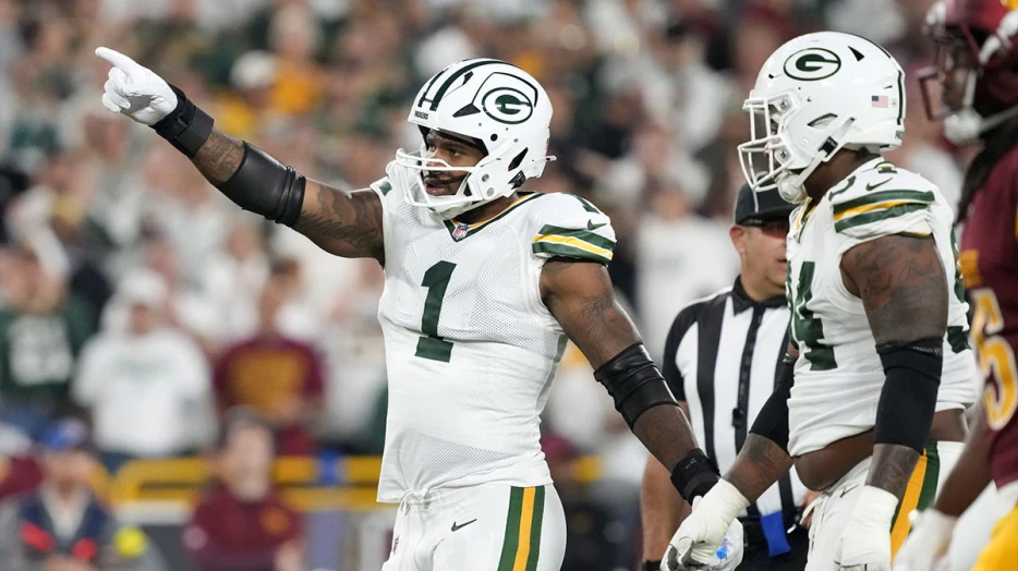 Cam Newton praises Packers’ ‘aura’ after defeating Commanders
