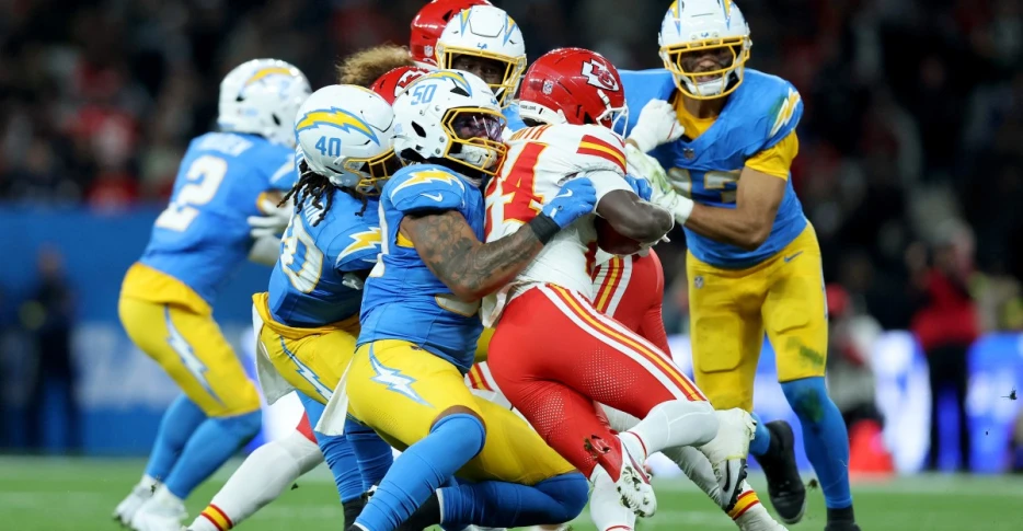 Chargers Daily Links: Chargers-Raiders prediction thread