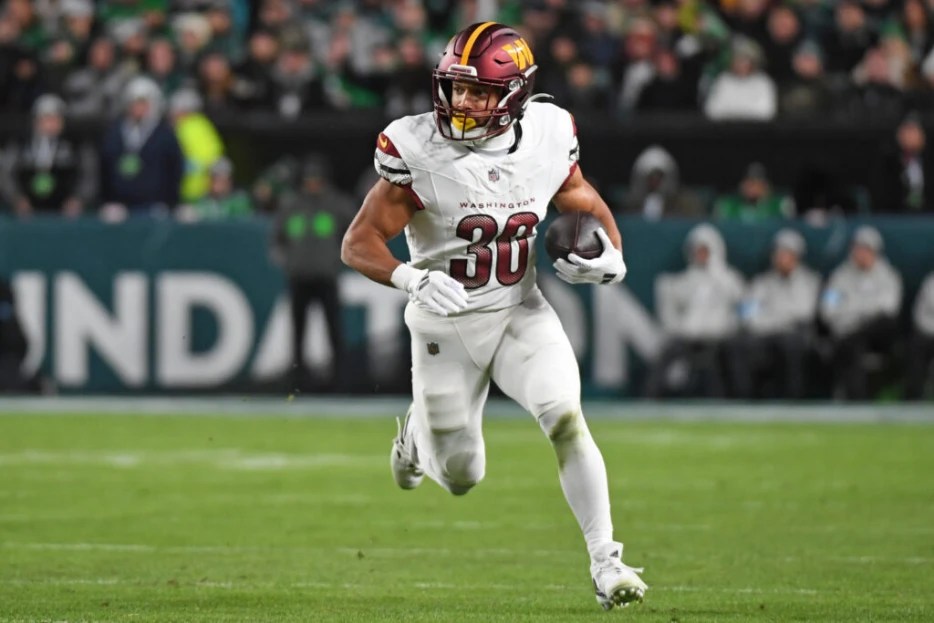 Commanders Fear Austin Ekeler Suffered Achilles Tear