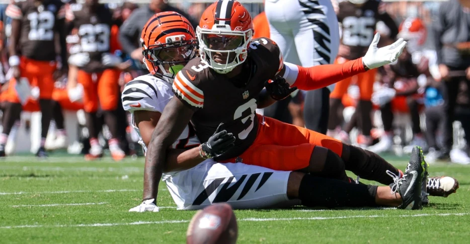 Film Room: DJ Turner Turning Heads