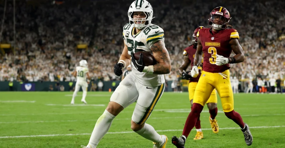 Game Recap: Unimpressive Commanders fall 27-18 to Packers  on Thursday Night Football