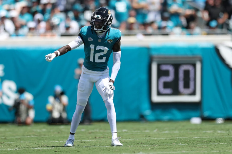 Jaguars’ Travis Hunter To Play More CB In Week 2
