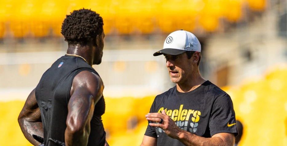 5Qs, 5As: DK Metcalf helping open up Steelers passing game