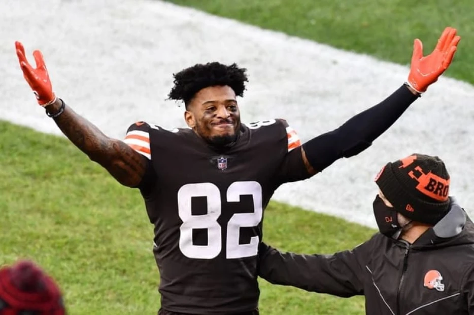 Beloved Ex-Browns WR Surprises Fans With Unexpected Career After Football
