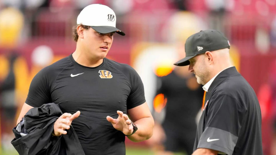 Report: Bengals, Trey Hendrickson are &quot;nowhere close&quot; on guarantees