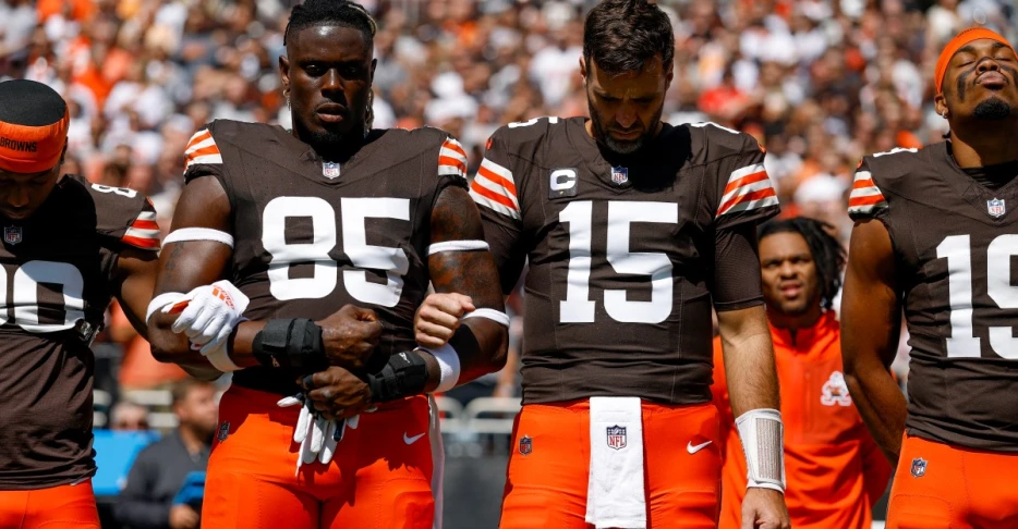 Saturday Dawg Chow (9/13): Judkins’ update, Baltimore’s middle-finger to Cleveland, and more!