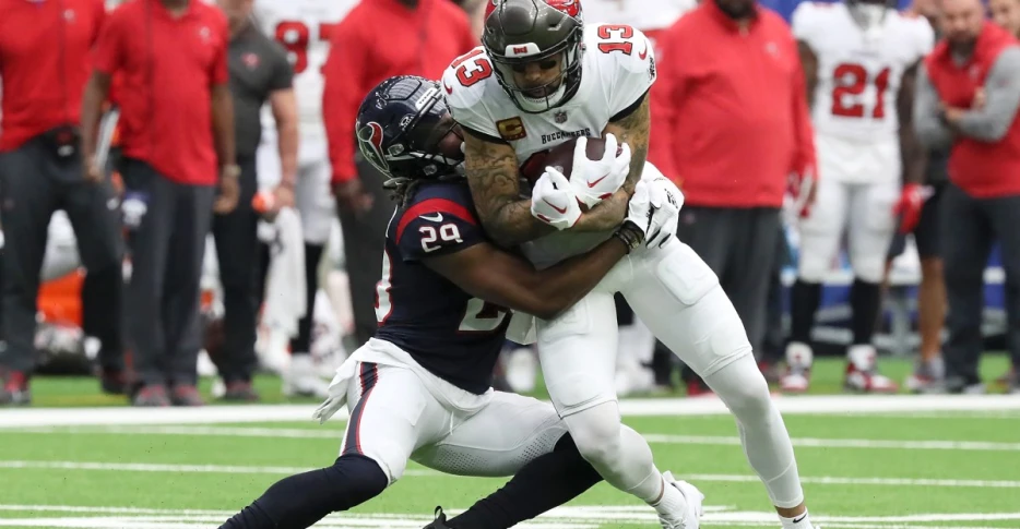 Buccaneers at Texans: Predictions and staff picks for Week 2