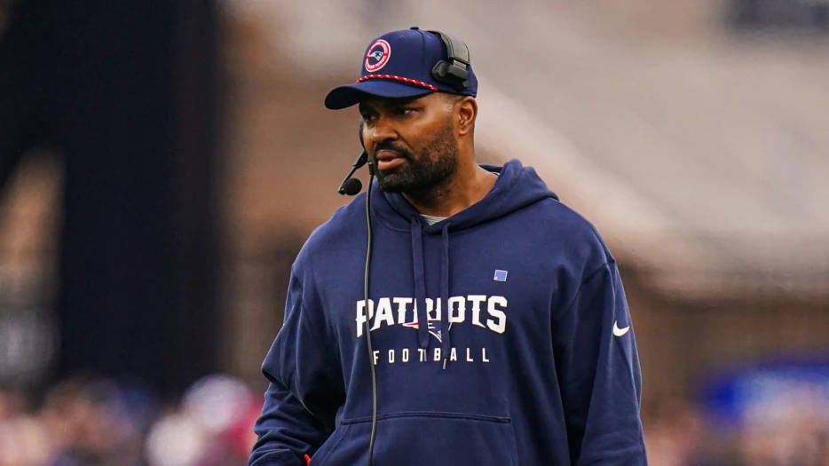 Jerod Mayo Makes First Public Appearance Since Patriots Firing