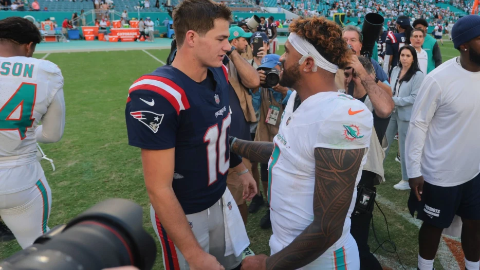 NFL Insider Says Dolphins Are Desperate For Win Vs. Patriots