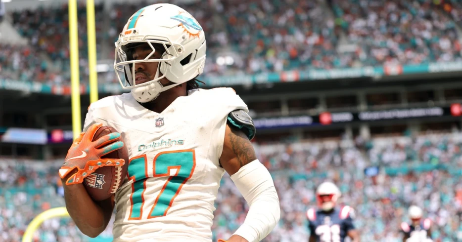 Patriots vs Dolphins Week 2 preview: Insider look at Mike Vrabel, New England secondary, and more