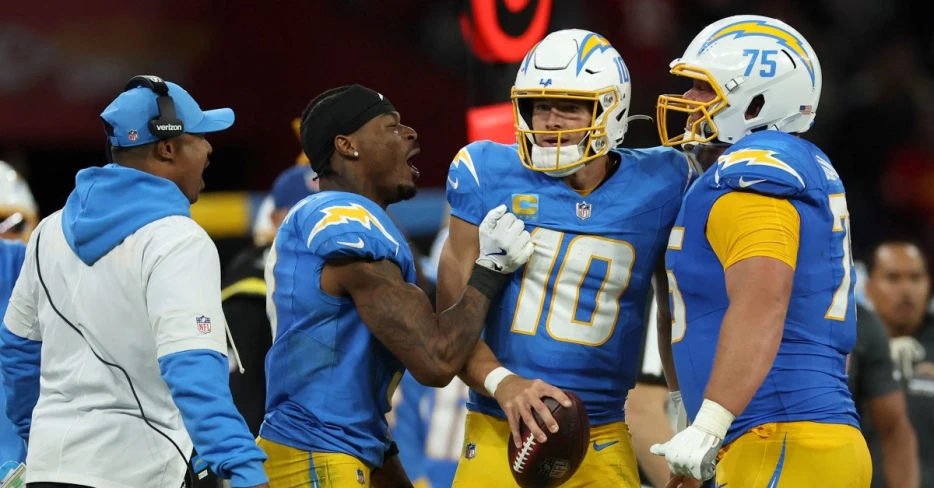Raiders Week 2: Greg Roman vs. Patrick Graham