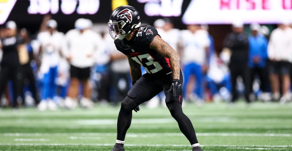 Billy Bowman makes maybe the best interception we’ve ever seen