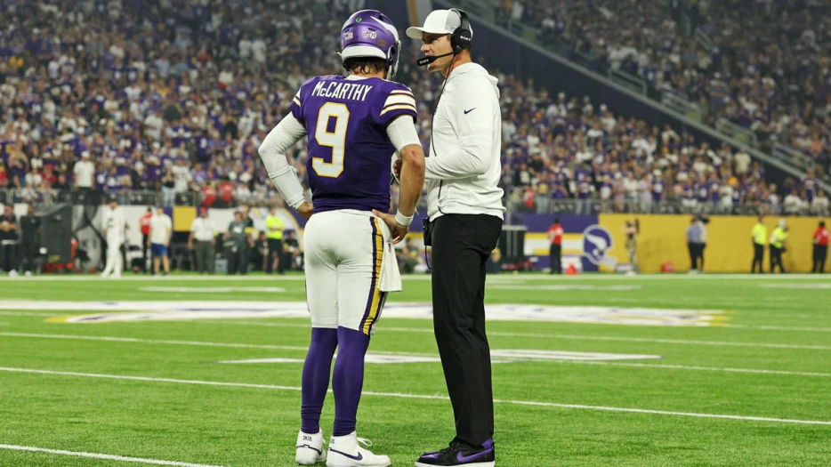 Did Vikings sink their playoff hopes by choosing JJ McCarthy over Sam Darnold?