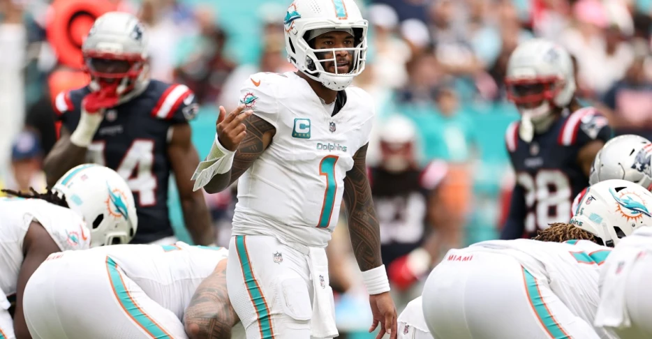Dolphins make too many mistakes, fall to Patriots – The Splash Zone 9/15/25