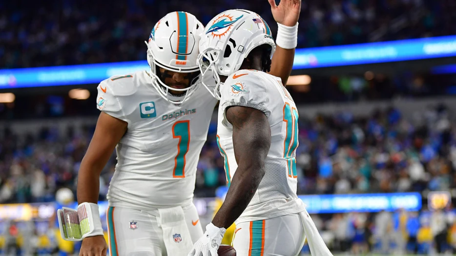 Dolphins’ Tyreek Hill finds Tua Tagovailoa silver lining: ‘Felt like old times’