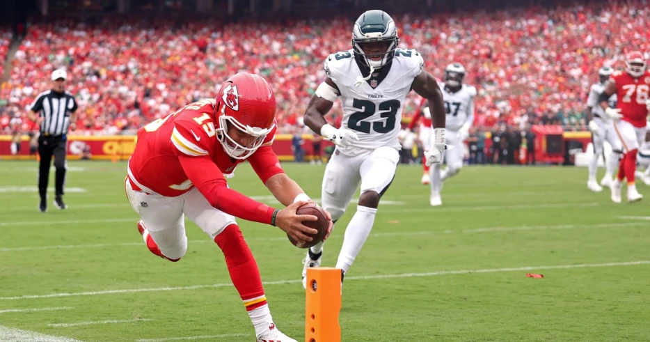 Eagles defeat Chiefs 20-17 in Week 2