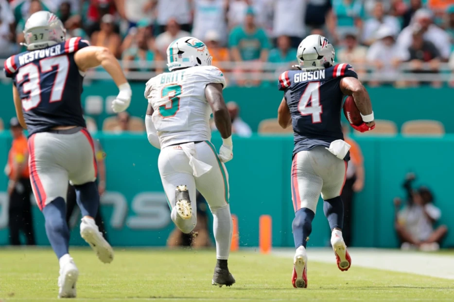 Patriots and Dolphins Pulled Off Rare Feat In Thrilling Week 2 Matchup