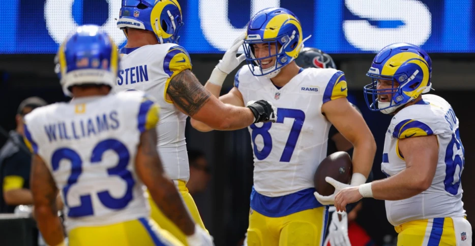 PFF grades: Injuries created opportunities &amp; Davis Allen executed