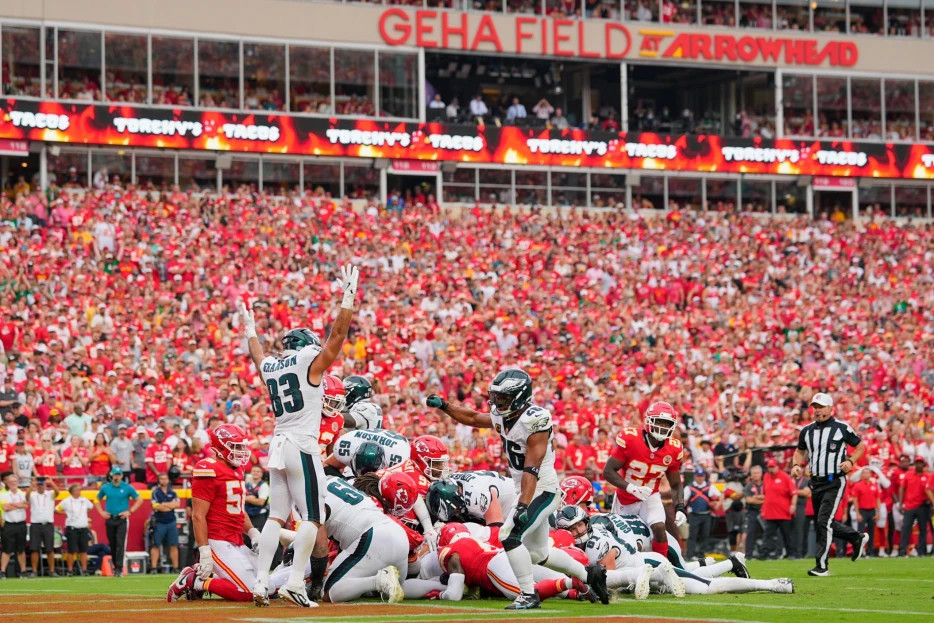 Tush Pushed – 32 Immediate Takeaways from Eagles 20, Chiefs 17