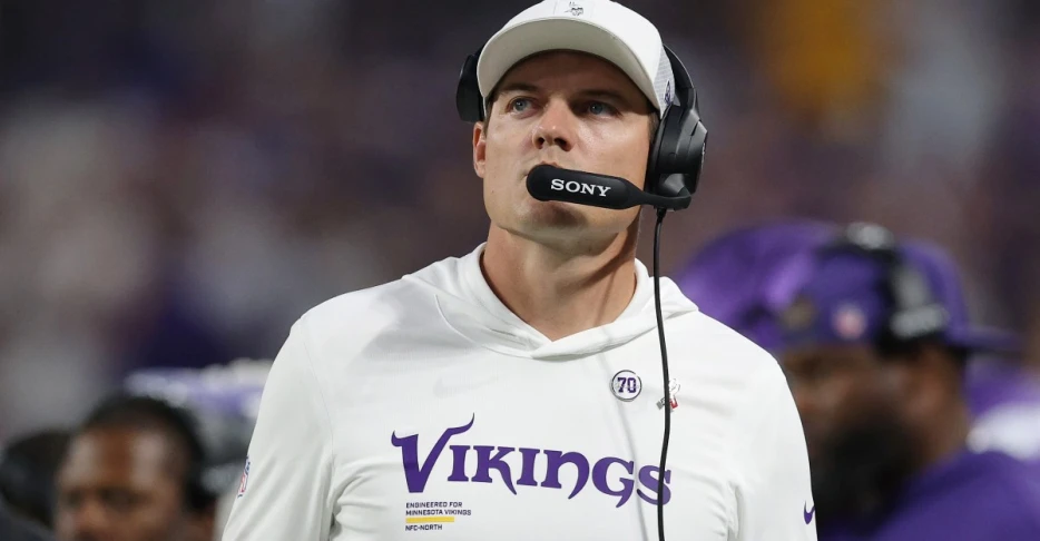 Vikes Views: Nincompoop of the Week – Falcons at Vikings MNF