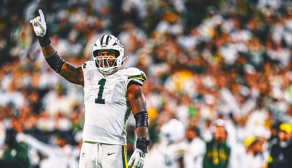 2025 NFL DPOY Odds: Dominant Micah Parsons Favored After Week 2