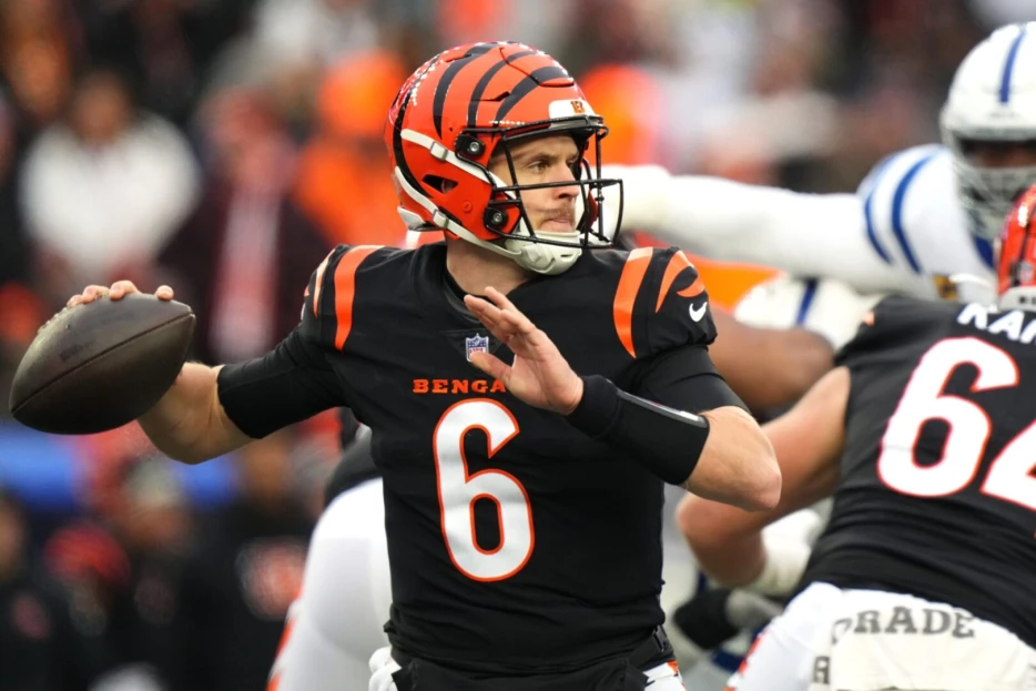 AFC Notes: Jake Browning, Tyreek Hill, Bengals, Ravens, Steelers