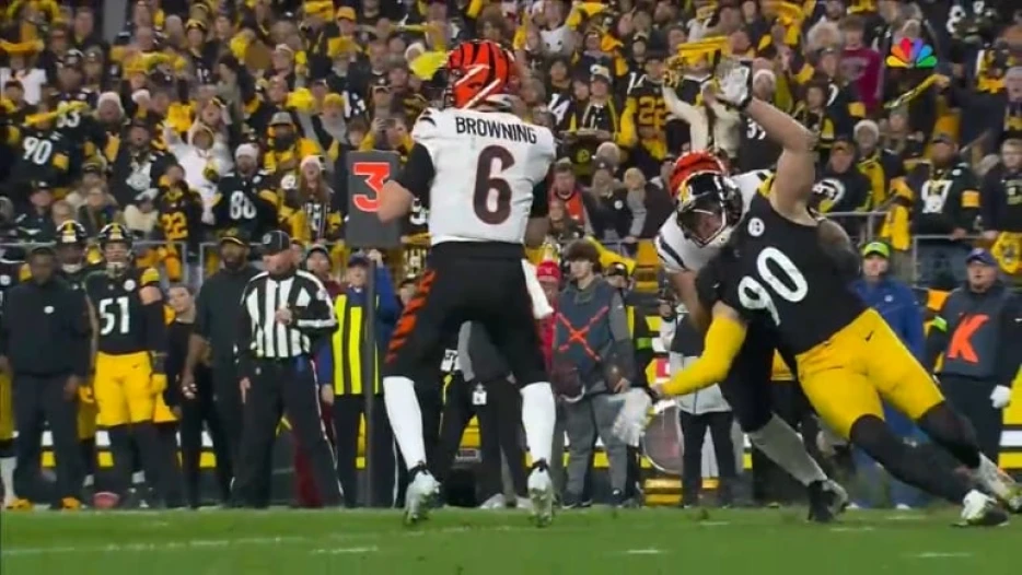 Back That Pass Up: Steelers Set To Face Backup QBs, But Can They Shake That Slump?