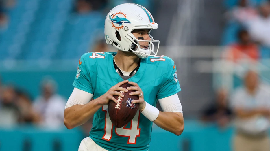 Bengals signing 2 QBs after Joe Burrow injury