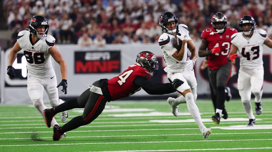 Calijah Kancey gets murky injury update after Buccaneers MNF win