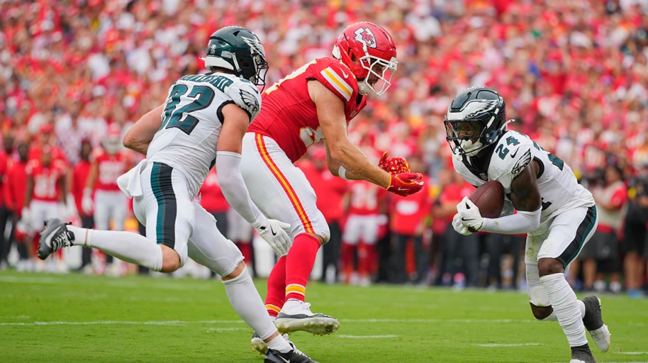 Eagles’ Drew Mukuba got ‘crap’ from teammates after picking off Patrick Mahomes