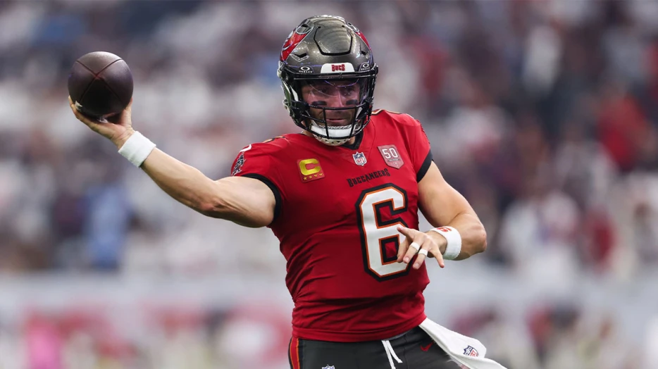 Last-second Baker Mayfield heroics save Buccaneers against Texans