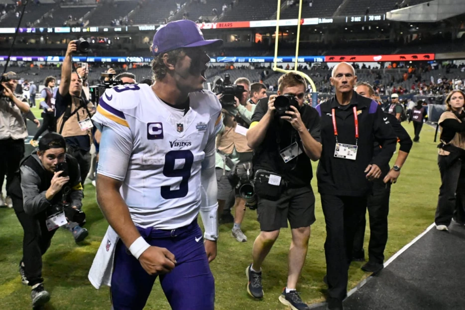 Week 3 NFL Offense Rankings: Colts and Lions Rise After Big Wins, Chiefs Plummet
